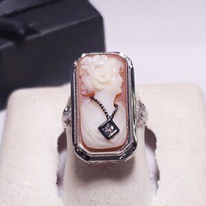 Estate Filigree Rectangle Cameo & Natural Diamond 14Kt W/G S-3 Pinky Ring #23395